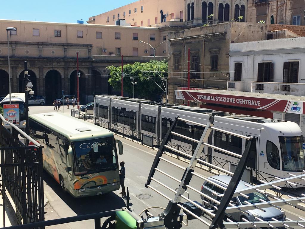Casa Aurelia Hotell Palermo Exteriör bild