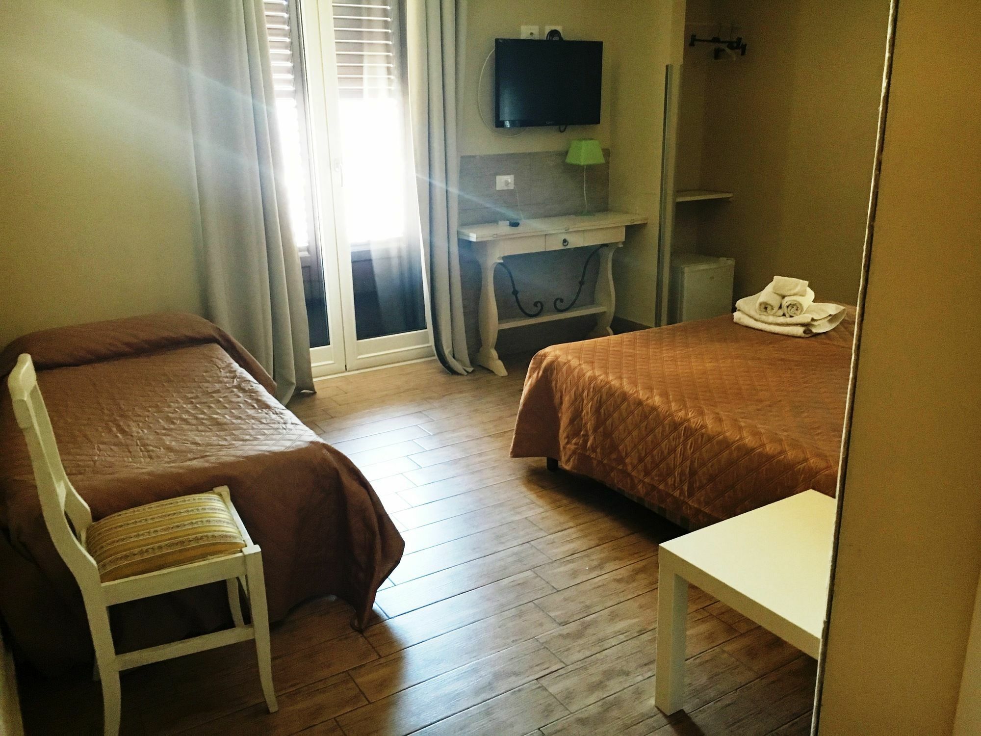 Casa Aurelia Hotell Palermo Exteriör bild
