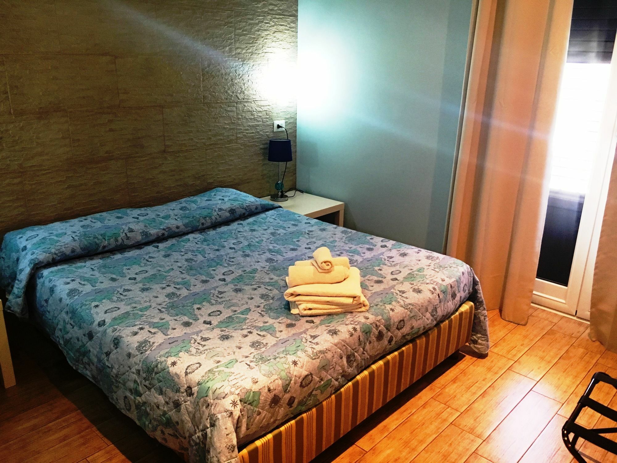 Casa Aurelia Hotell Palermo Exteriör bild
